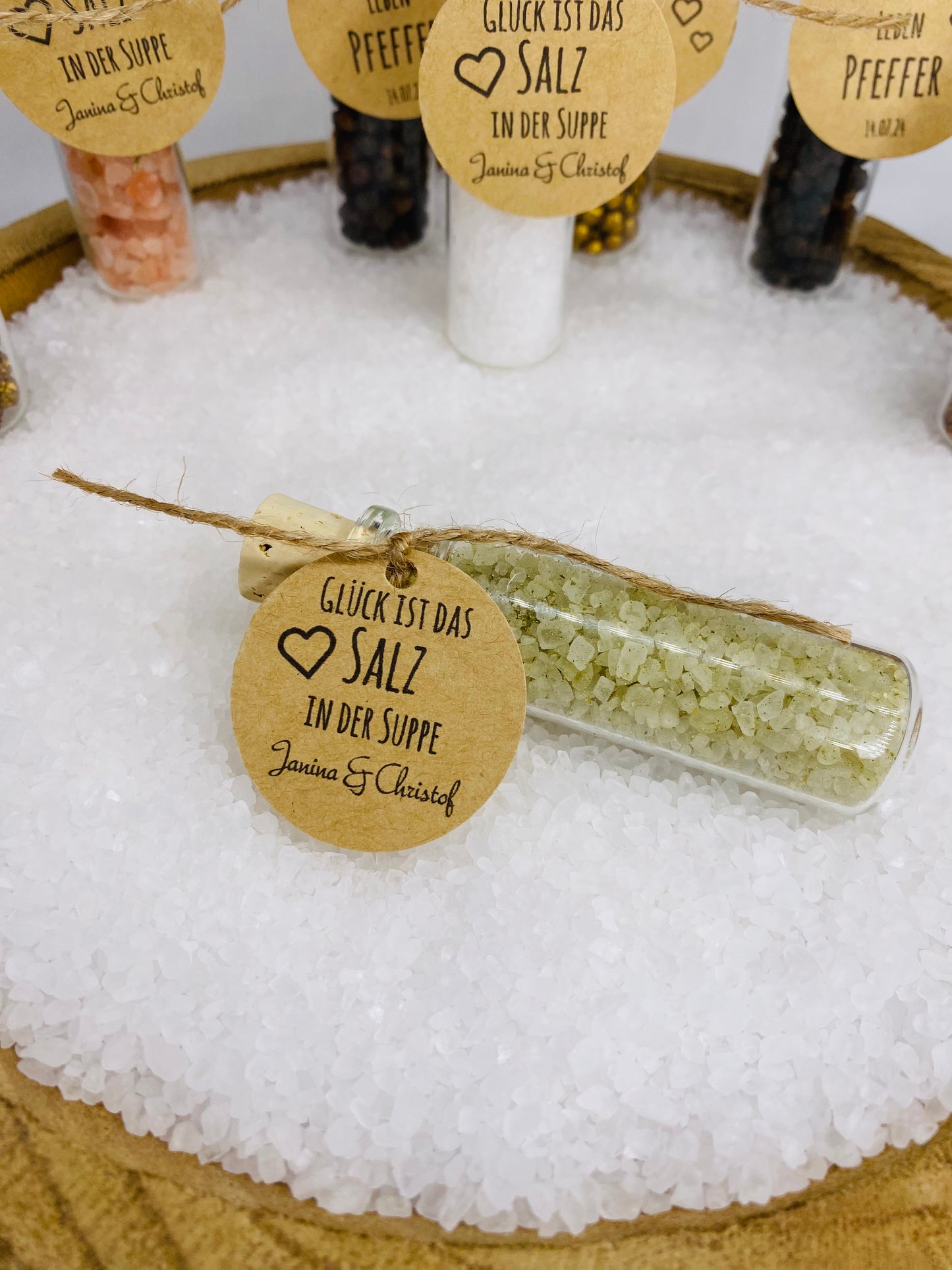 Delikate Erinnerungen: Exquisite Gastgeschenke mit Liebe zum Detail