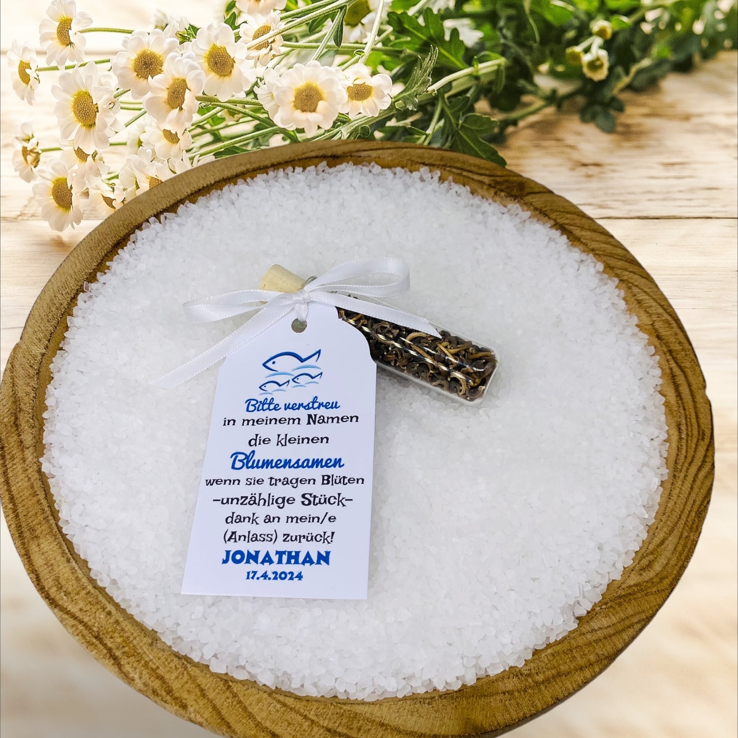 Fischdekoration Junge Ewige Blüten: Einzigartiges Gastgeschenk zur Taufe, Kommunion, Firmung, Konfirmation. Personalisiert mit Name, Anlass und Datum. *TOP*