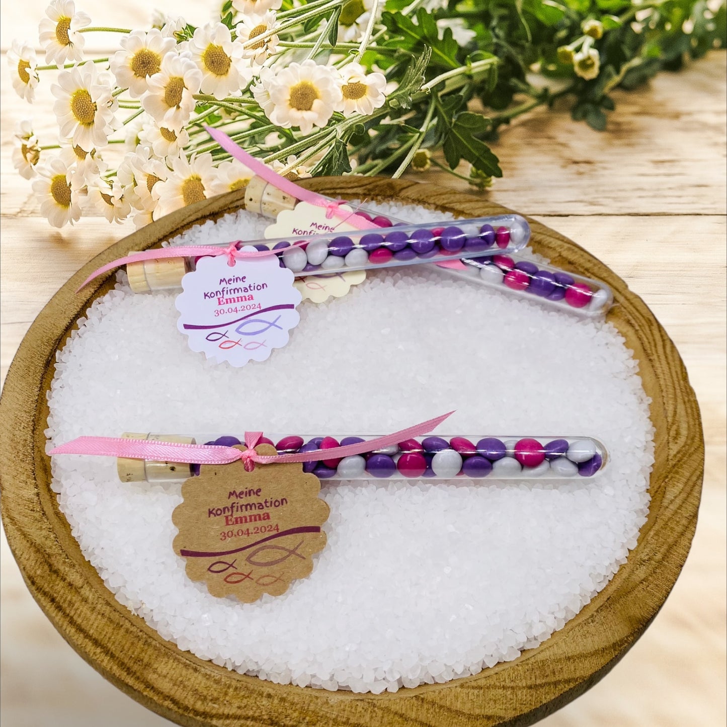Harmonie in Süße und Stil: Personalisiertes Gastgeschenk für Taufe, Konfirmation und Kommunion