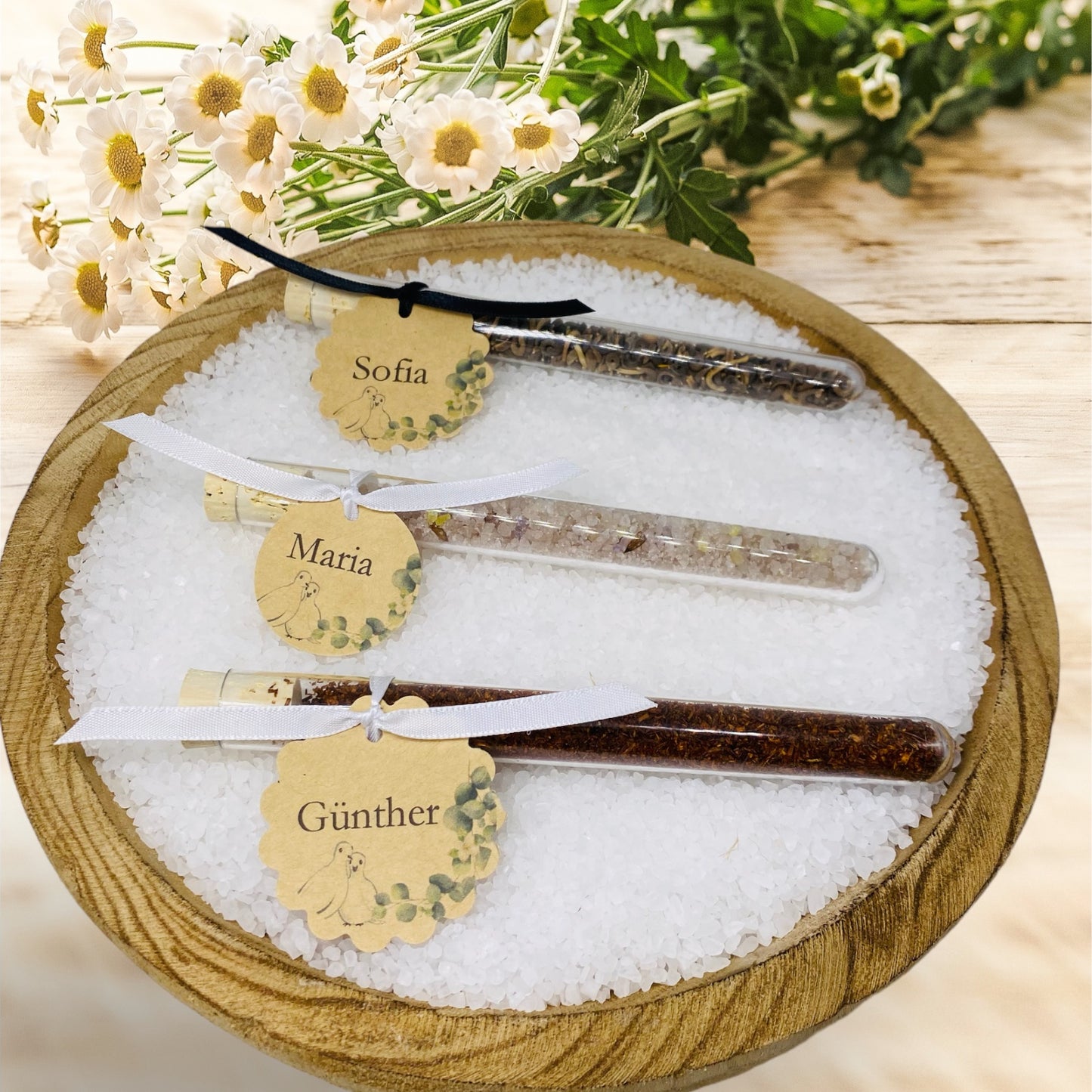 Unforgettable guest gifts: place cards with enjoyment. Personal test tubes, special moments! Wedding, baptism, communion, confirmation