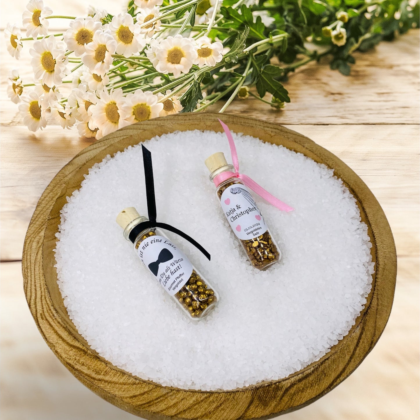 Salz und Pfeffer als zeitloses Gastgeschenk für eure Hochzeitsfeier