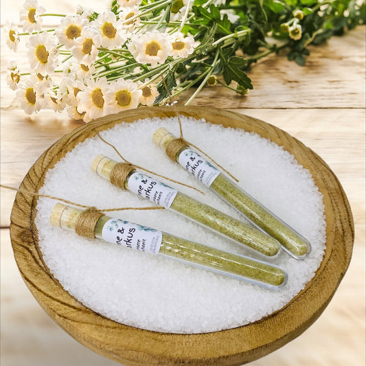 Natural guest gift: Elegant test tube with high-quality herbal salt for enjoyable memories, weddings, birthdays